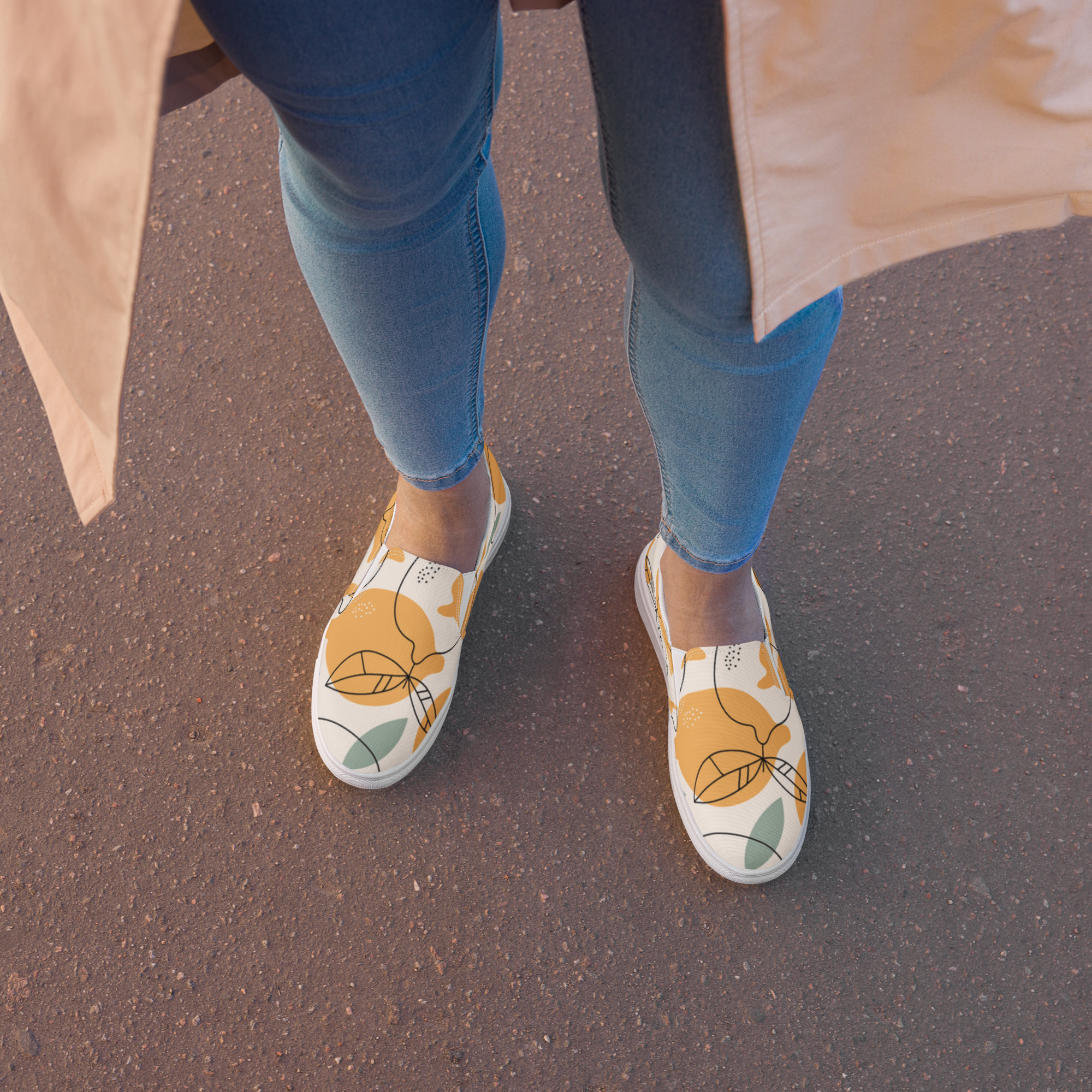 Fresh Lemon Squeeze Women’s slip-on canvas shoes - Image 4